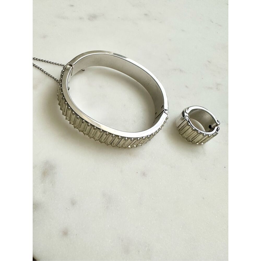 Bangle and adjustable ring set 